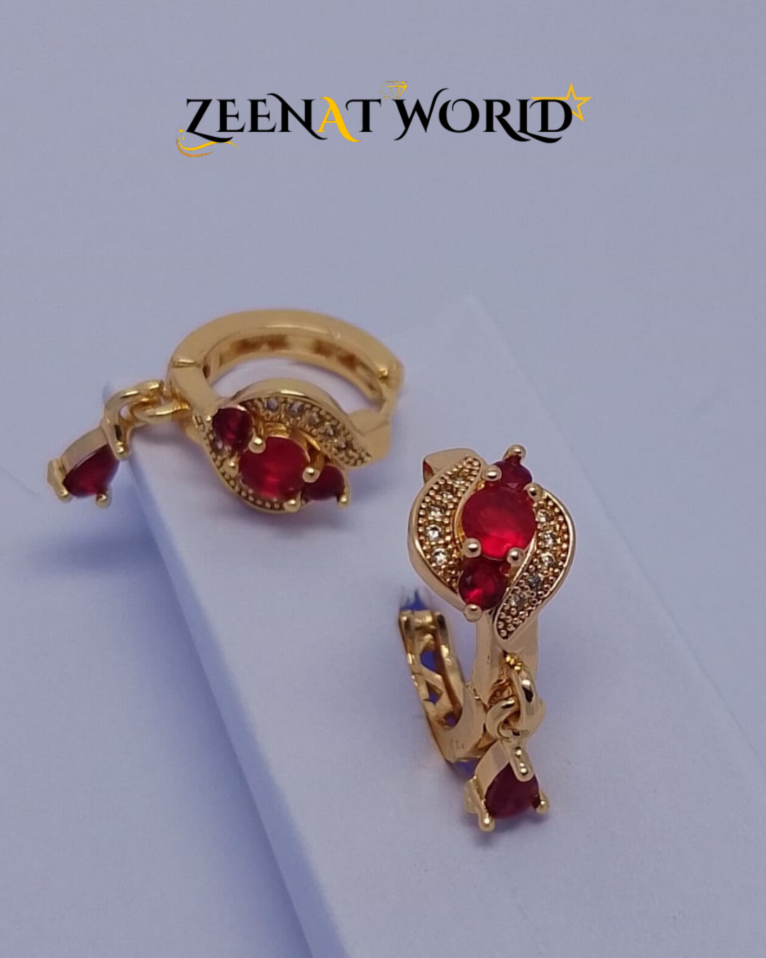 "Golden Zircon Stud Earrings – Sparkling Simplicity Meets Luxe Elegance"