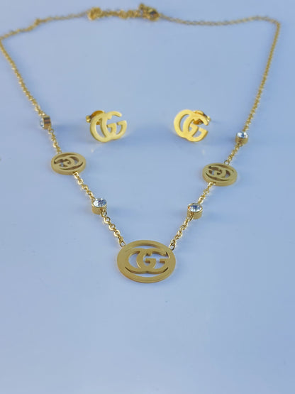 Imported Gucci Locket Set For Women , Luxury Quality , Premium packing .