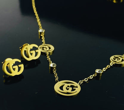 Imported Gucci Locket Set For Women , Luxury Quality , Premium packing .