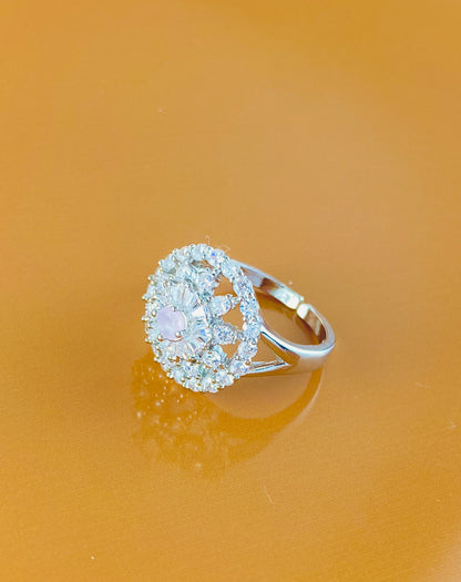 Round Flower Silver Zircon Stone Adjustable  Ring, Best Quality for Fashion and Gifts.