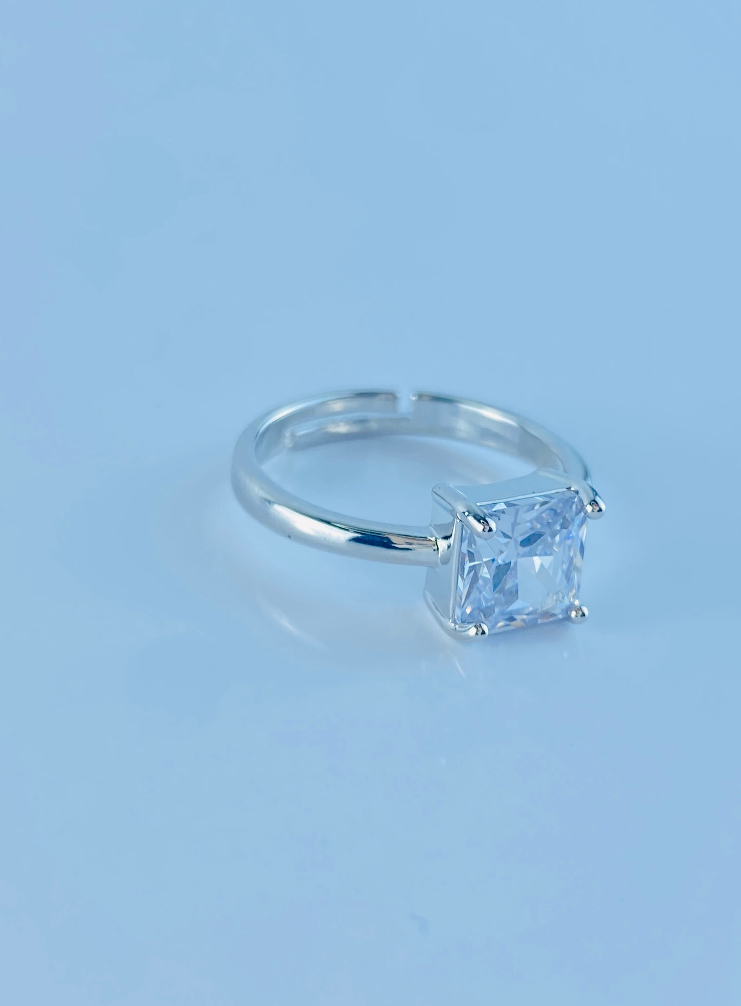 Square Zircon Imported Ring , Luxury Look , Premium Product, Great Shine, Adjustable Size.