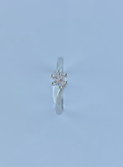 925 Sterling Silver Zircon Ring ,Luxury Look ,Adjustable Size.