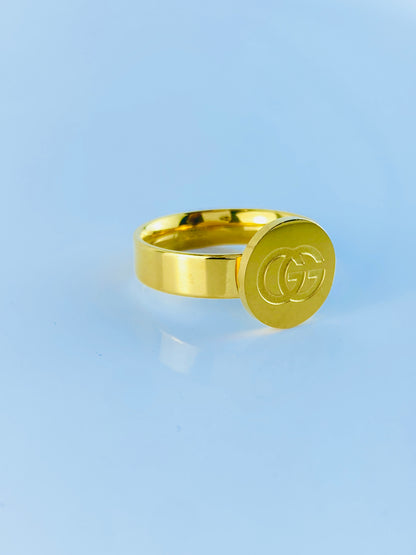 Gucci Golden Ring luxury look ,premium product, best quality, with Gucci Stamp.